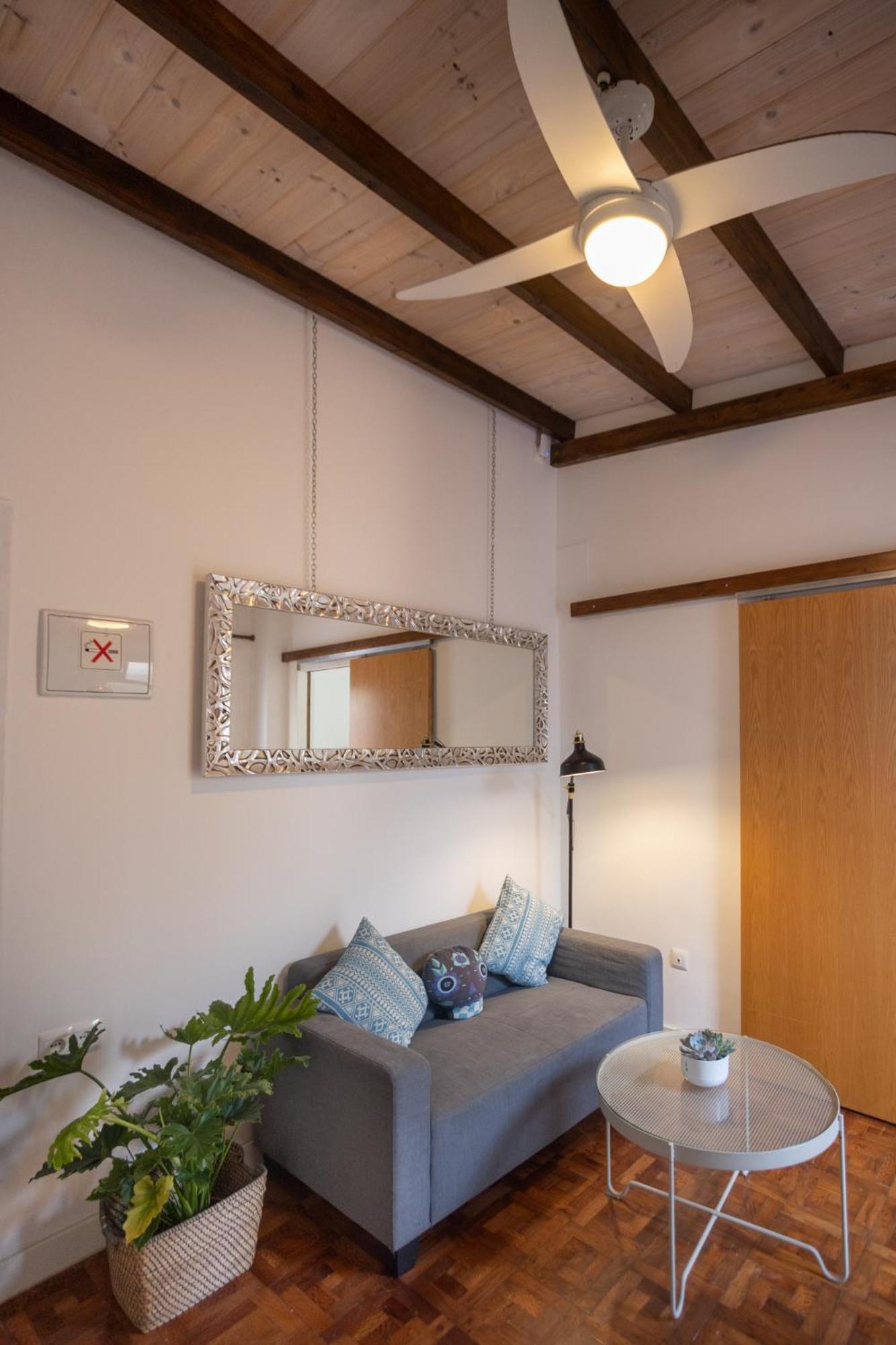 Naim Guest House Malaga Centro Bagian luar foto
