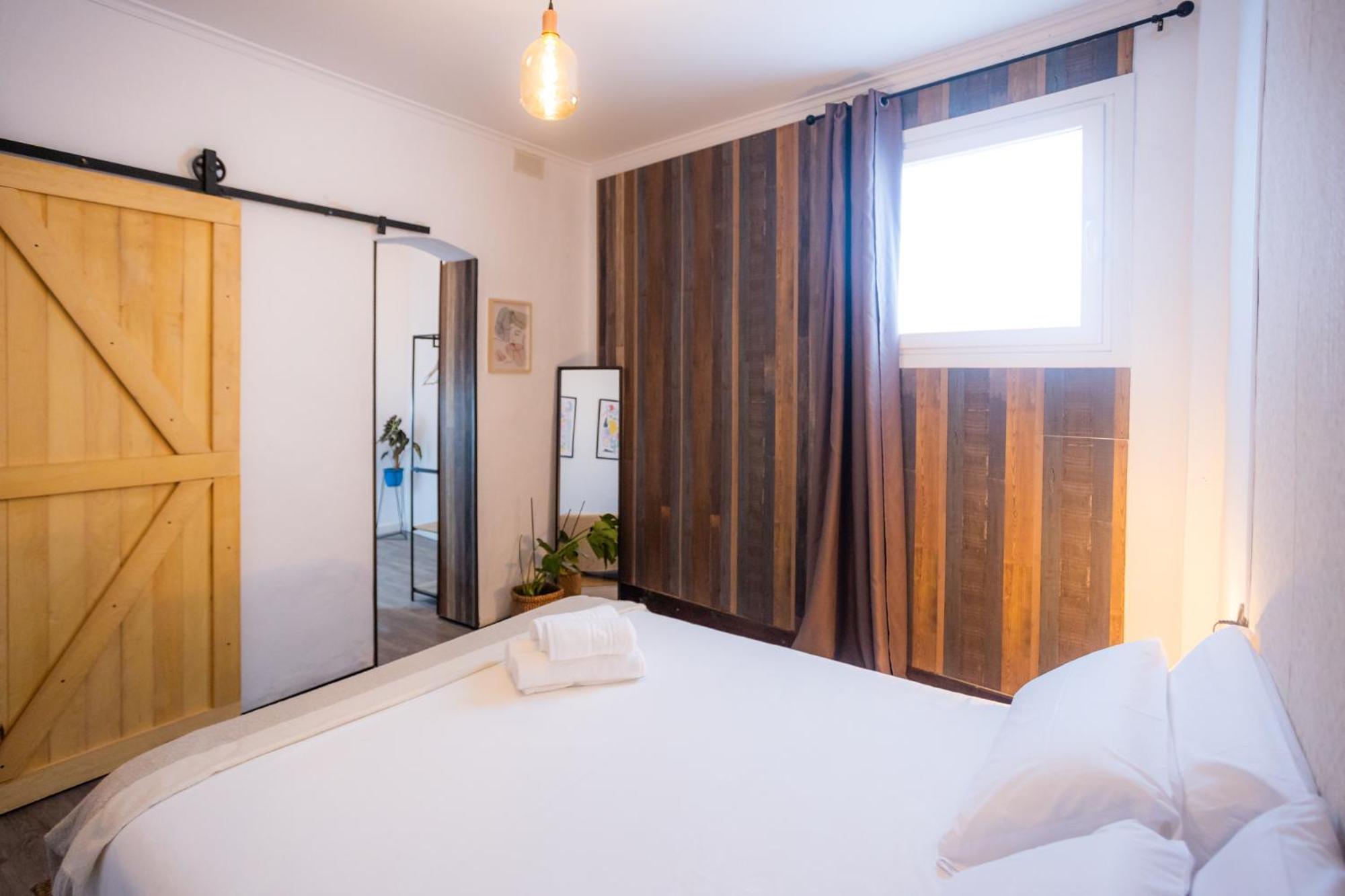 Naim Guest House Malaga Centro Bagian luar foto