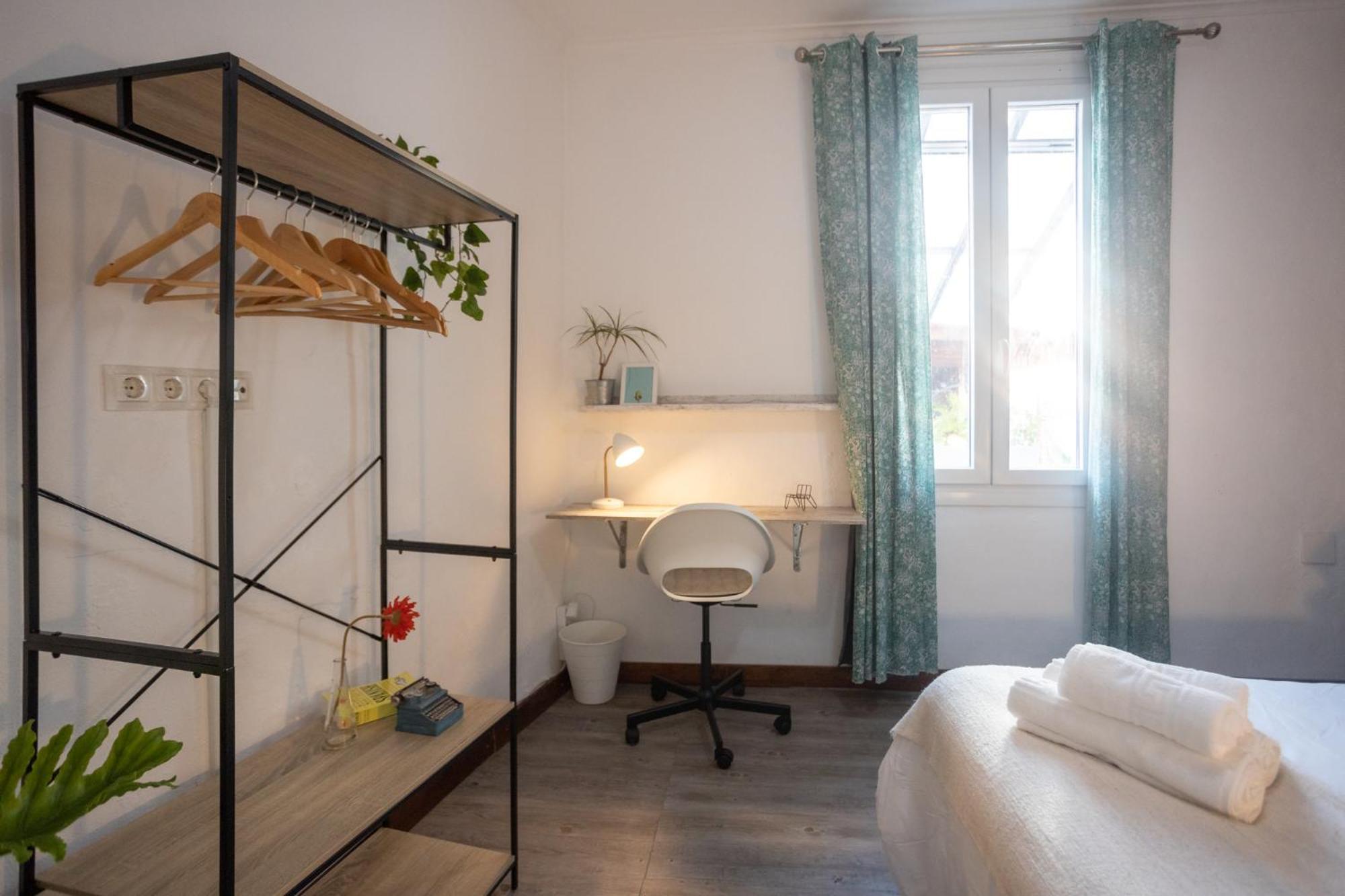 Naim Guest House Malaga Centro Bagian luar foto