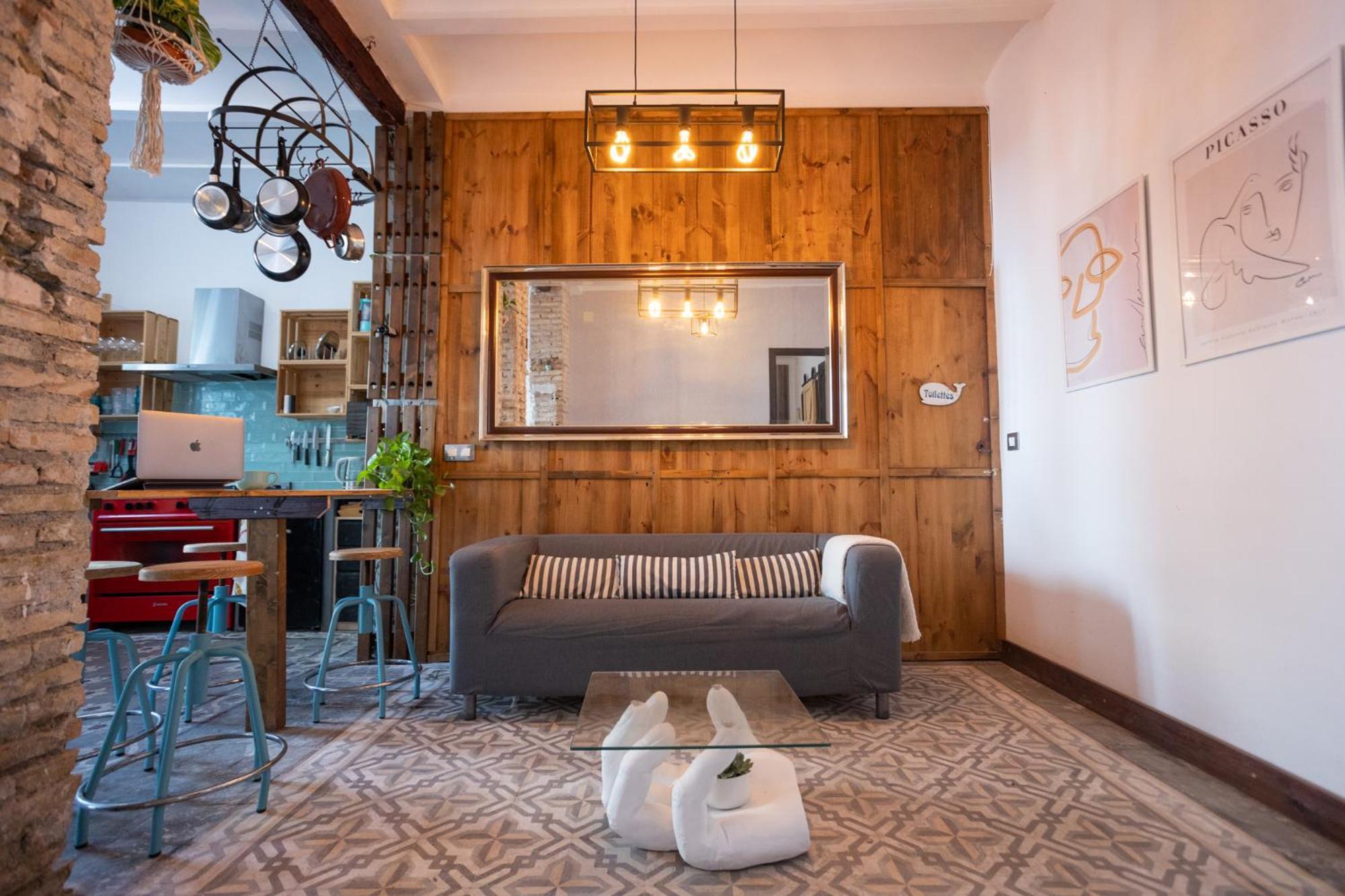 Naim Guest House Malaga Centro Bagian luar foto
